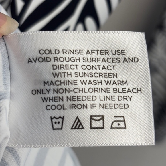 Coolibar Shoreside Swim Cover Up Dress S Black White Long Sleeve UPF 50+ - Picture 4 of 7